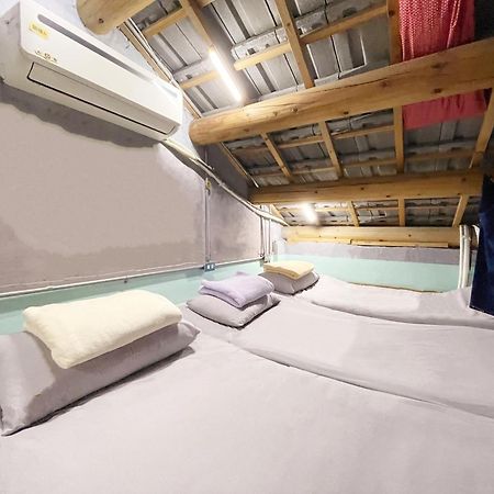 Fuqi Hostel - Heping Tajnan Kültér fotó