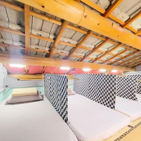 Fuqi Hostel - Heping Tajnan Kültér fotó