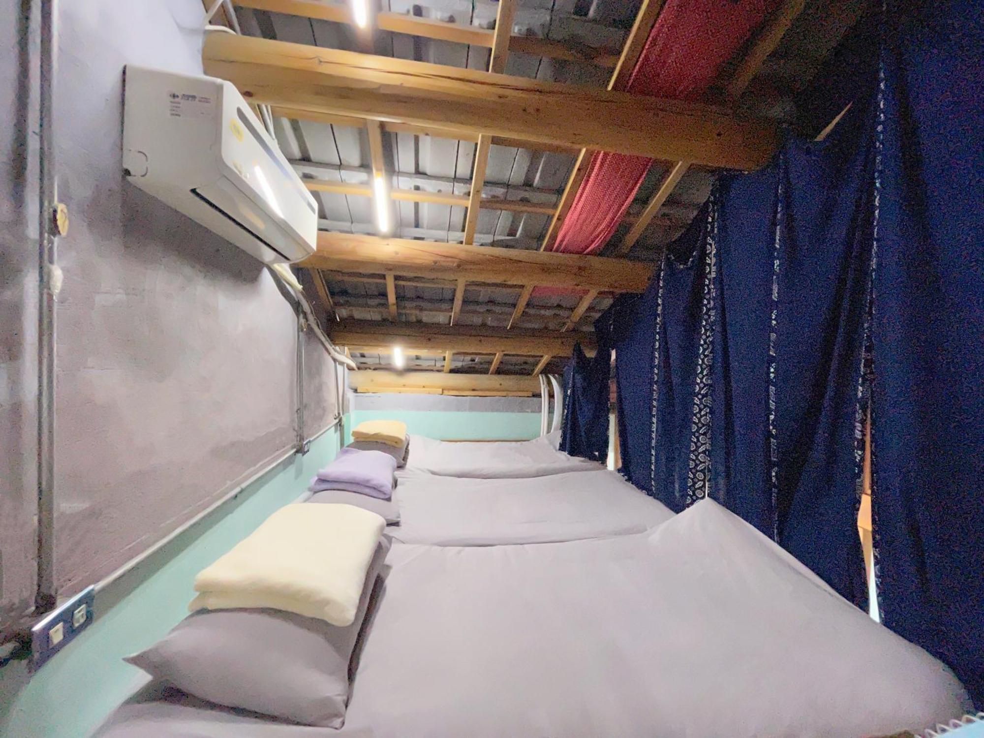 Fuqi Hostel - Heping Tajnan Kültér fotó