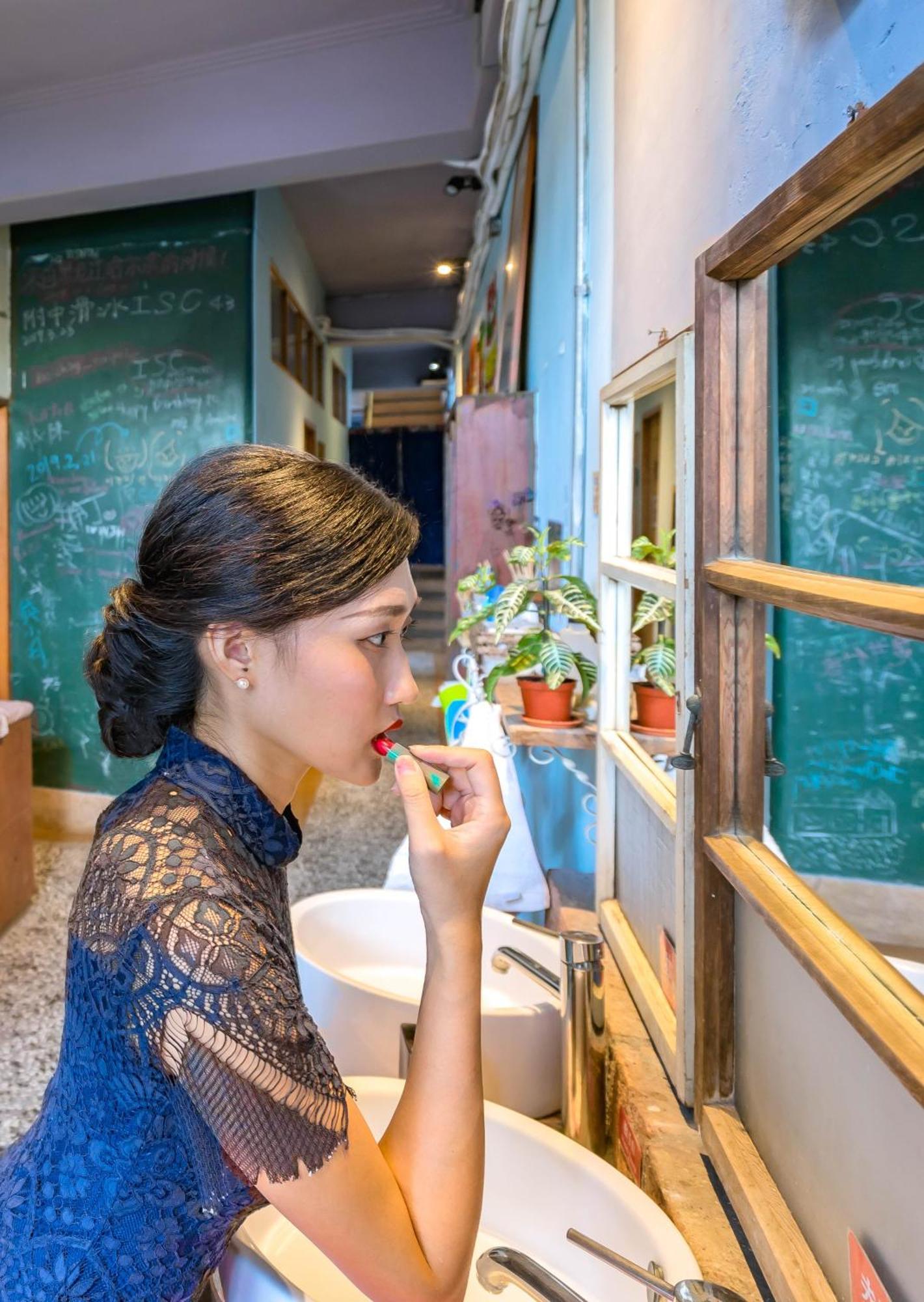 Fuqi Hostel - Heping Tajnan Kültér fotó